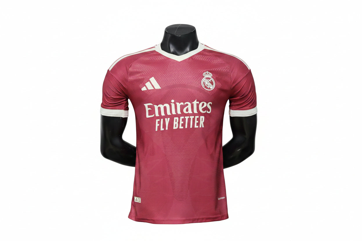 MAILLOT EXTÉRIEUR RÉAL MADRID 2026-2027 VERSION PRO