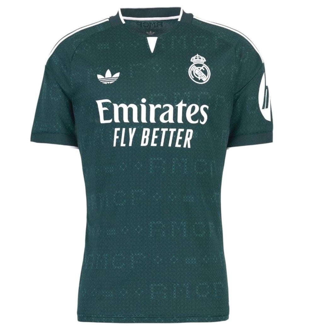 MAILLOT EXTÉRIEUR RÉAL MADRID 2026-2027 VERSION PRO